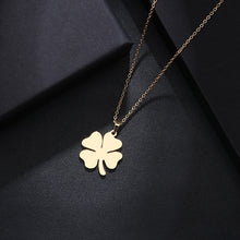 Load image into Gallery viewer, Clover Necklace