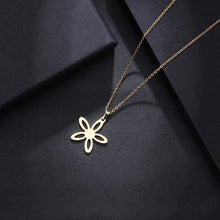 Load image into Gallery viewer, Flower Necklace